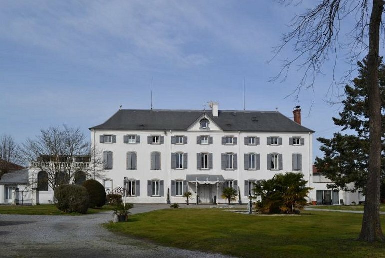 B En Tarbes, Occitania, Francia En Venta (11718614)