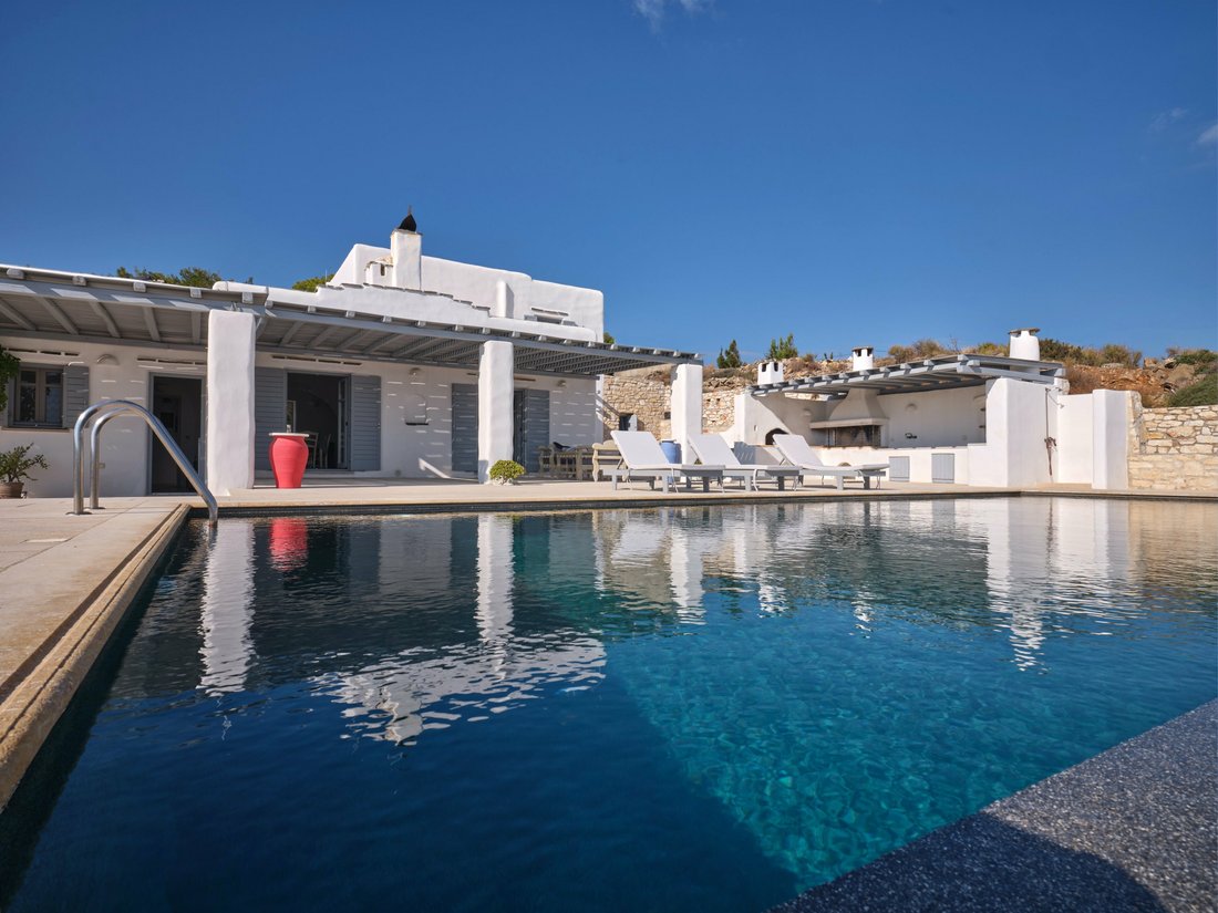 Yria In Lefkes, Greece For Sale (11719781)