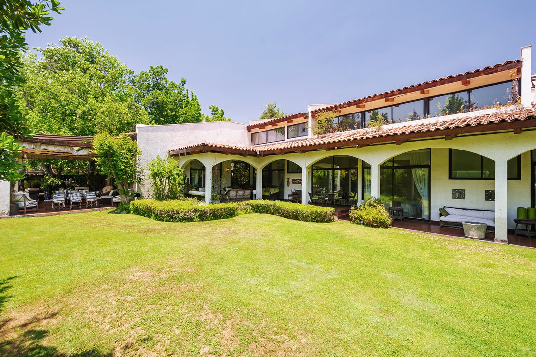 Mediterranean House With Large In Santiago, Santiago Metropolitan