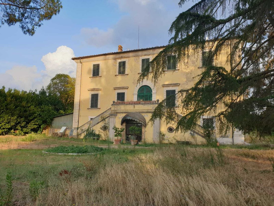Villa in Poggibonsi, Tuscany, Italy 2 - 11719867