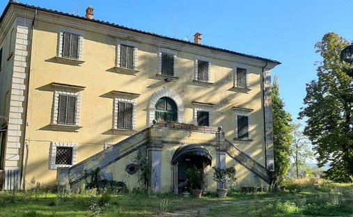 Villa in Poggibonsi, Tuscany, Italy 1