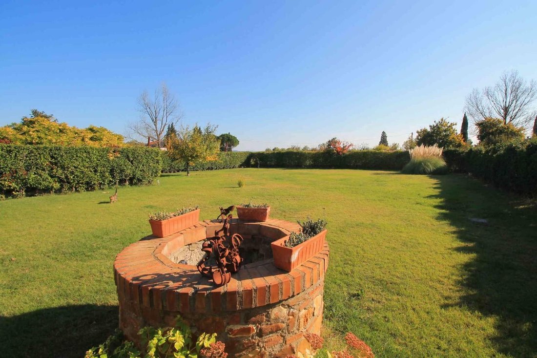 Farm Ranch in Station Area, Empoli, Tuscany 3 - 11720654