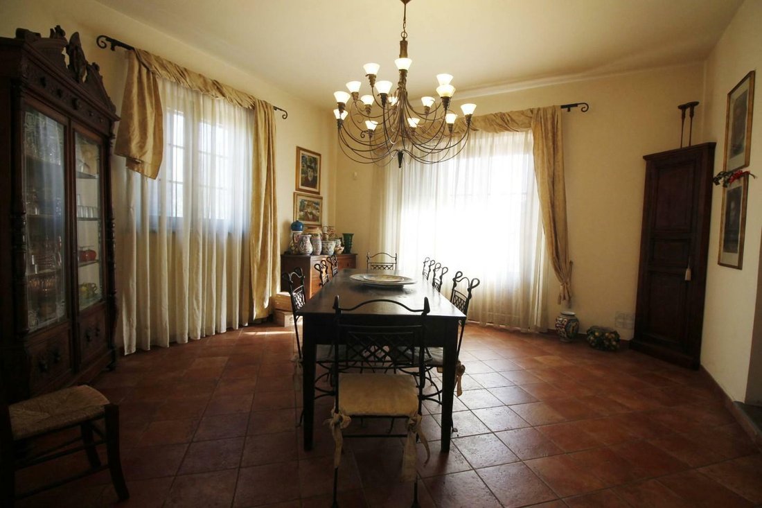Farm Ranch in Station Area, Empoli, Tuscany 5 - 11720654