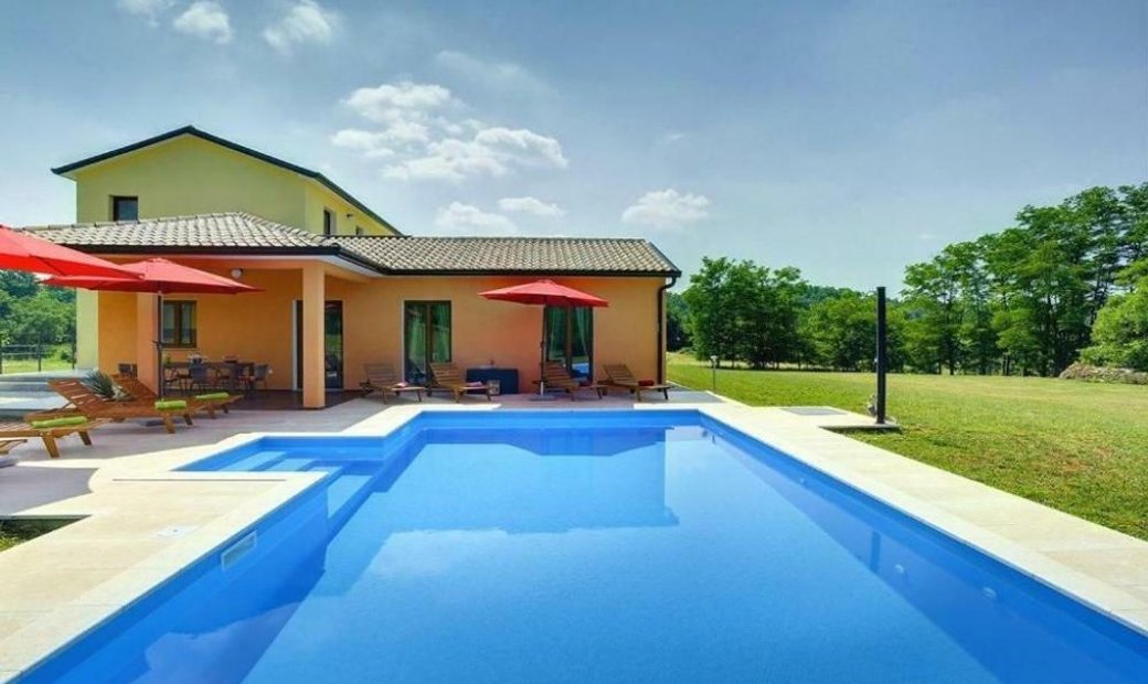 Villa For Sale In Tinjan, Porec In Tinjan, Istria County, Croatia For