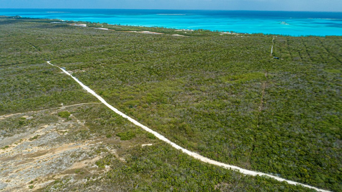 Land in George Town, Exuma, The Bahamas 1 - 11724762