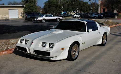 Pontiac Firebird in Austin 1