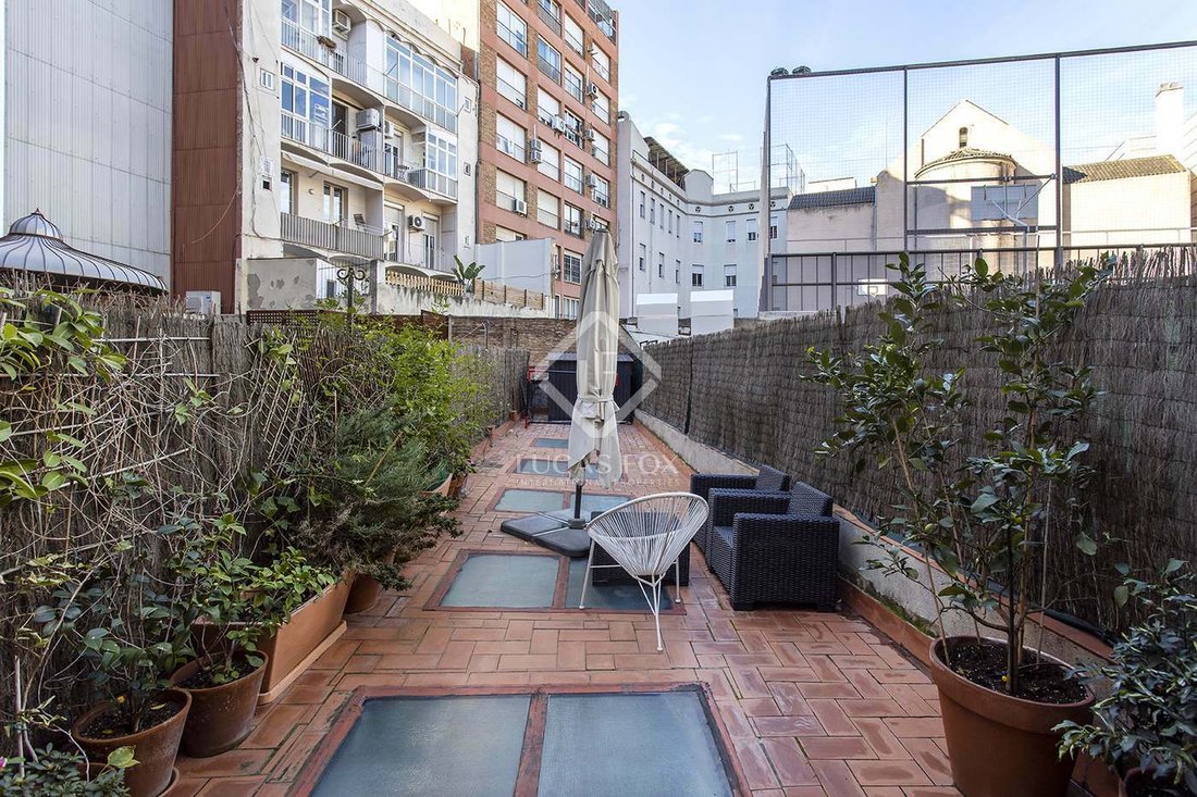 Barcelona Apartment In Barcelona, Catalonia, Spain For Sale (11734338)