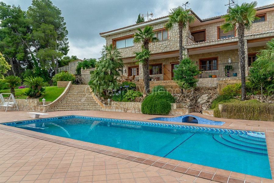 Villa en Chiva, Comunidad Valenciana, España 1 - 10569733