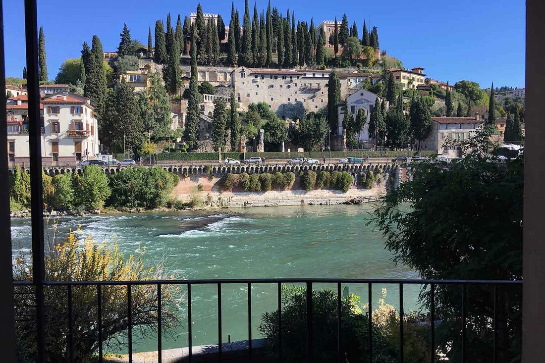 Italy, Verona House On The Lungadige For Sale In Verona, Italy