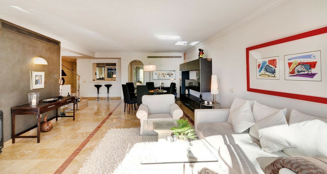 Penthouse in La Zagaleta, Benahavis, Andalusia 5 - 10595415