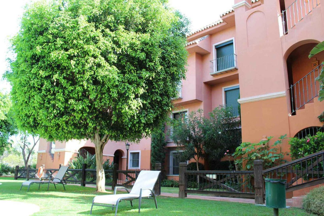 Apartment in El Madroñal, Benahavis, Spain 5 - 10596326