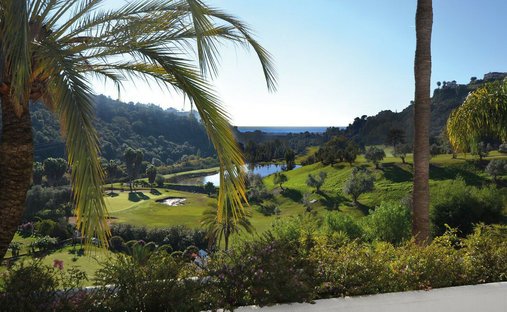 Penthouse in La Zagaleta, Benahavis, Andalusia 1