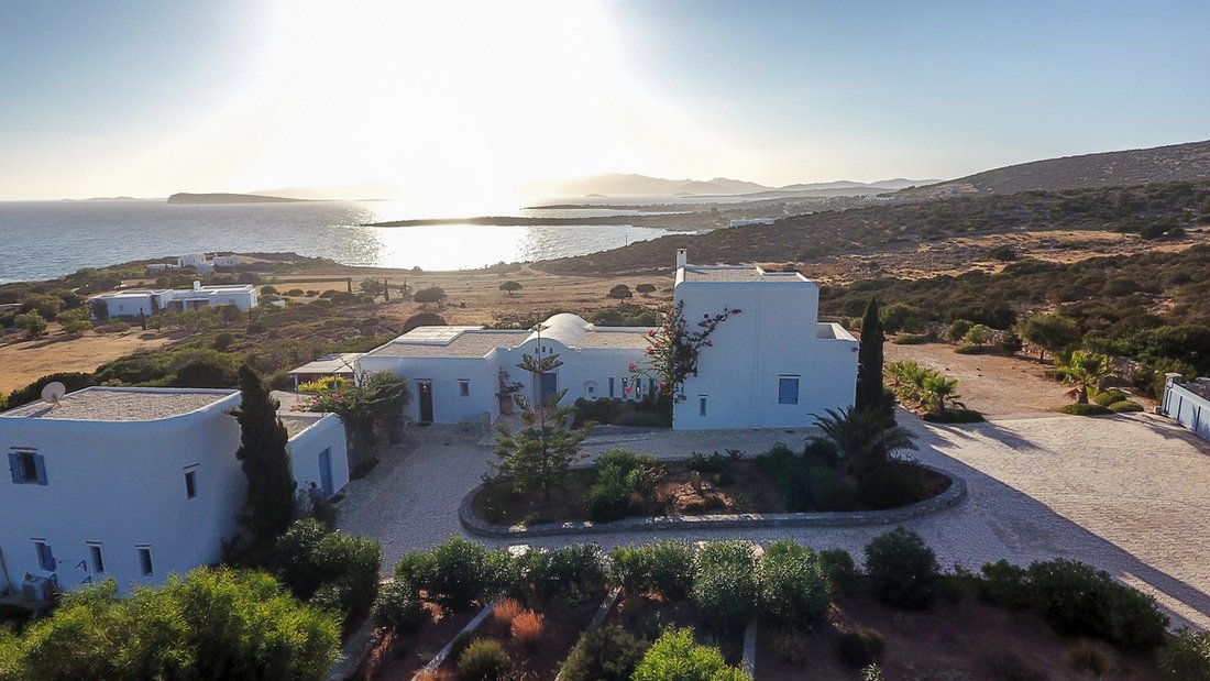 Villa in Paros, Aegean, Greece 2 - 11736756