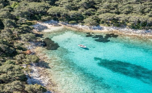 Land in Hvar, Split-Dalmatia County, Croatia 1