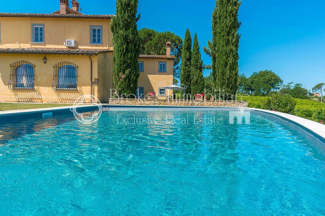 Villa en Puglia, Toscana, Italia 3 - 11739236