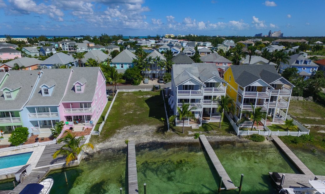 Lot 6 Kingfisher Island, Sandyport, In Nassau, New Providence, The