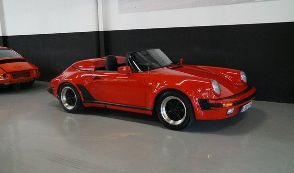 PORSCHE 911 Cabrio/Roadster 3drs (11740789)