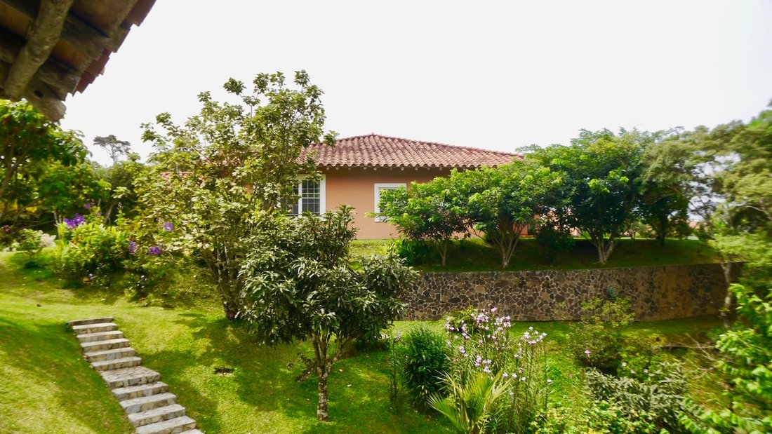 Villa in Altos del Maria, Coclé Province, Panama 3 - 10738113