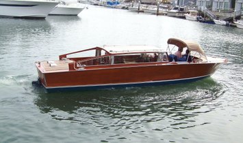 Serenella Venetian Water Taxi