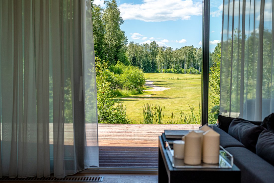Villa De Lujo Dentro De Un Campo En Aukštadvaris, Provincia De Vilna