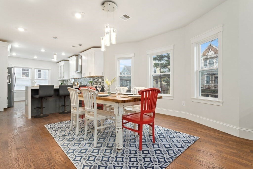 Condo in Somerville, Massachusetts, United States 4 - 11748084