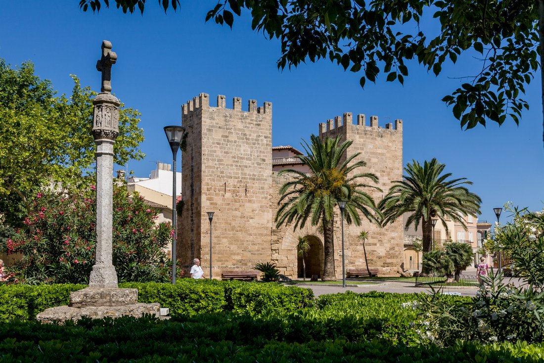 Land in Alcudia, Balearic Islands, Spain 5 - 11754225