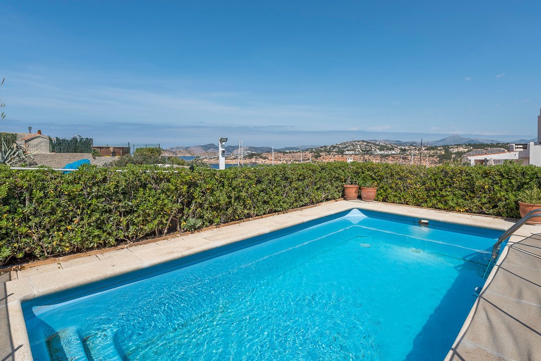Villa in Calvia, Balearic Islands, Spain 2 - 11754635