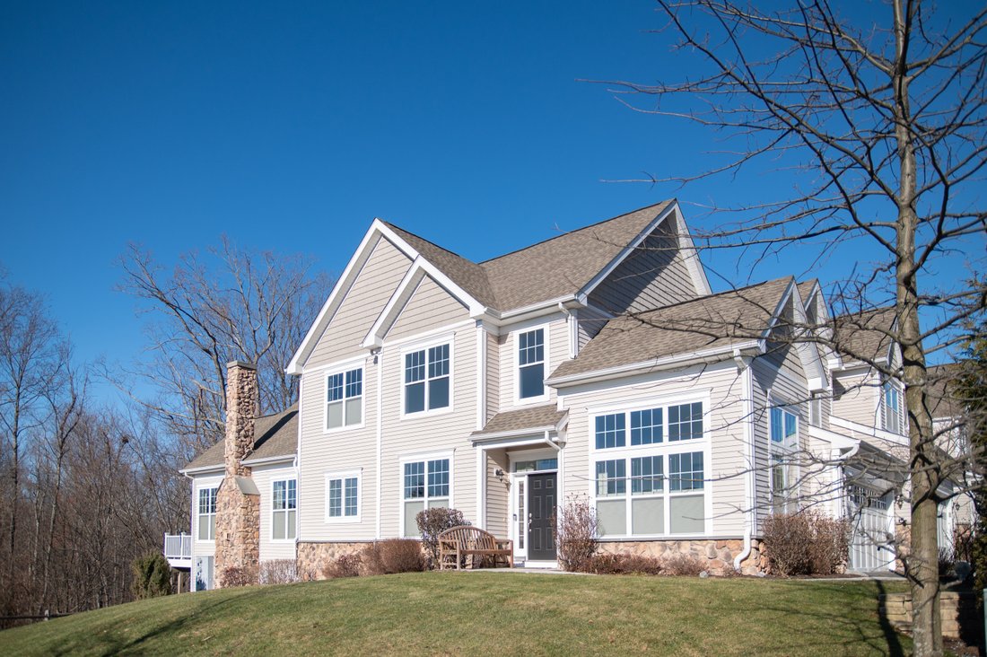Cette Superbe Maison De Ville Lumineuse A Le à Bethel, Connecticut