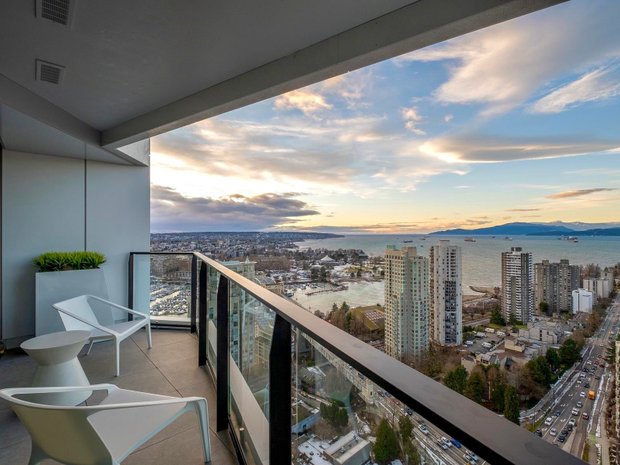 Apartment in Vancouver, British Columbia, Canada 1