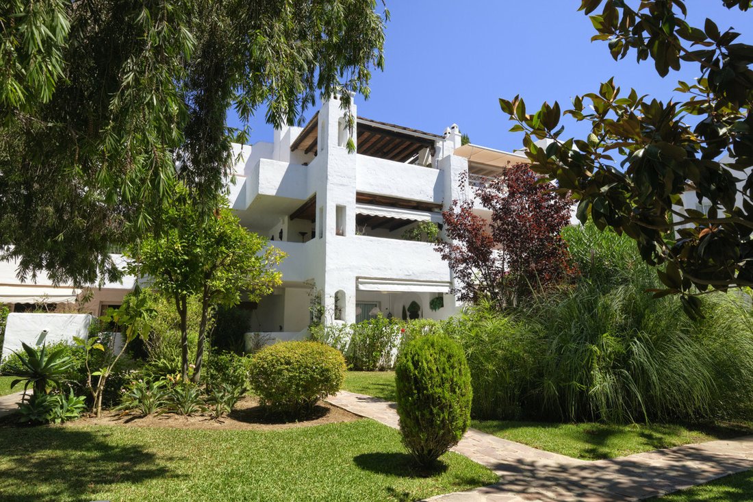 Apartment in Guadalmina Baja, San Pedro de Alcantara, Spain 2 - 11757582