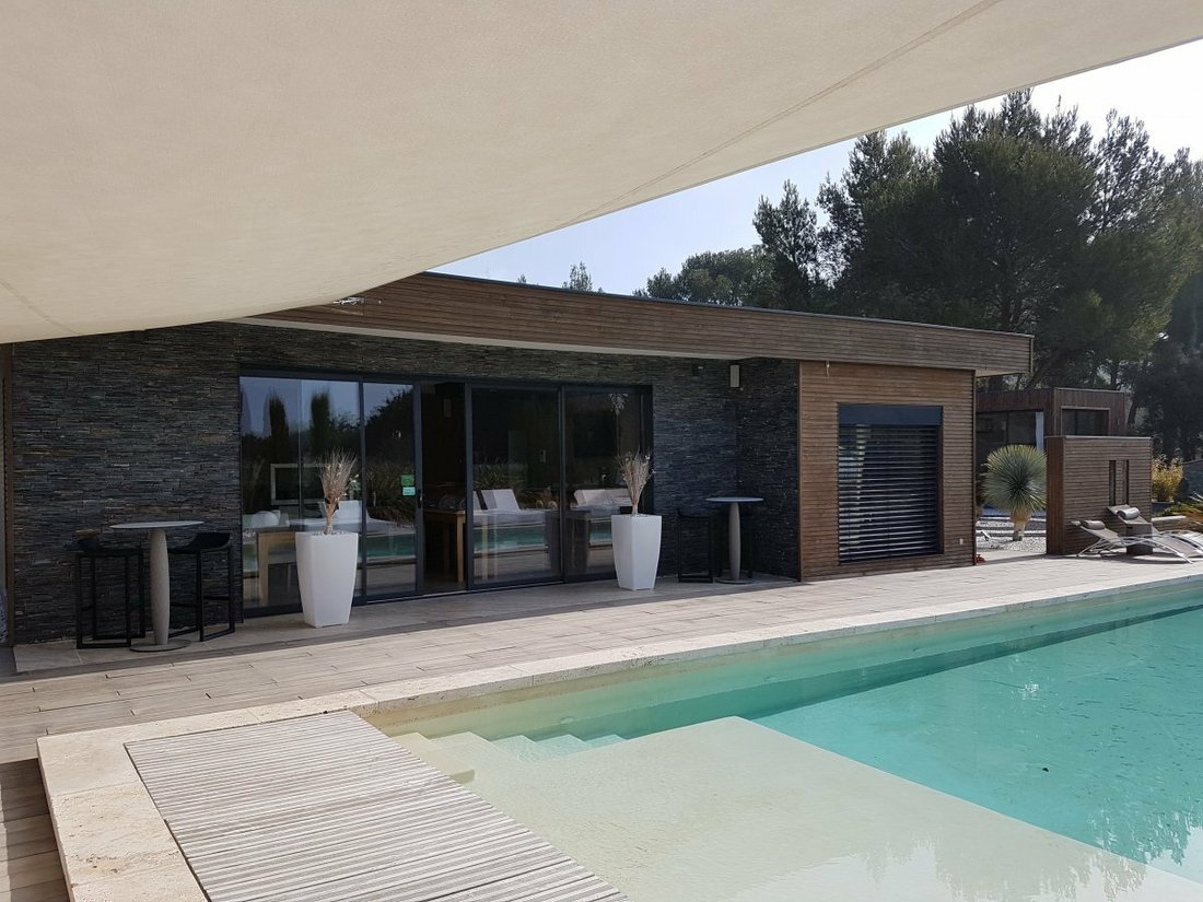 Estate in Eygalières, Provence-Alpes-Côte d'Azur, France 2 - 10957164