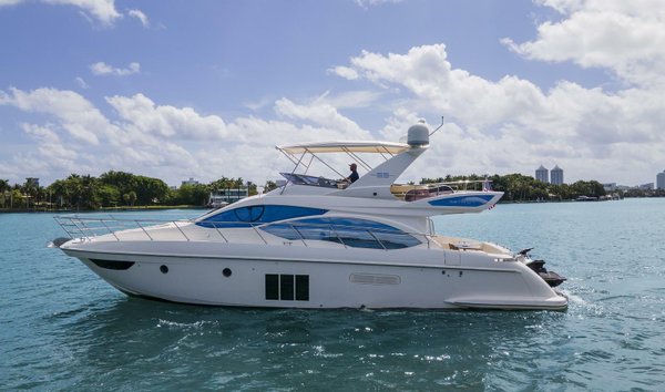 Yachts - 20 Azimut for sale on JamesEdition