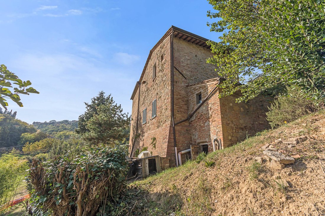 Casale/Borgo In Vendita A Montepulciano