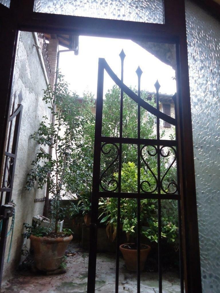 A Towering Jewel in Tuscany’s Crown: San Gimignano’s Hidden Citadel - 5