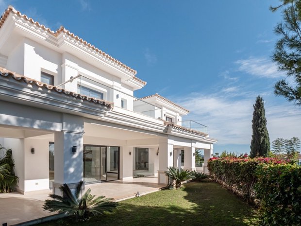 Villa a Marbella, Andalusia, Spagna 1