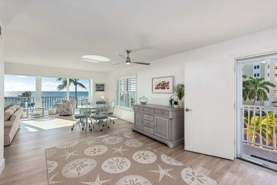 Condo in Naples, Florida, United States 2 - 11763809