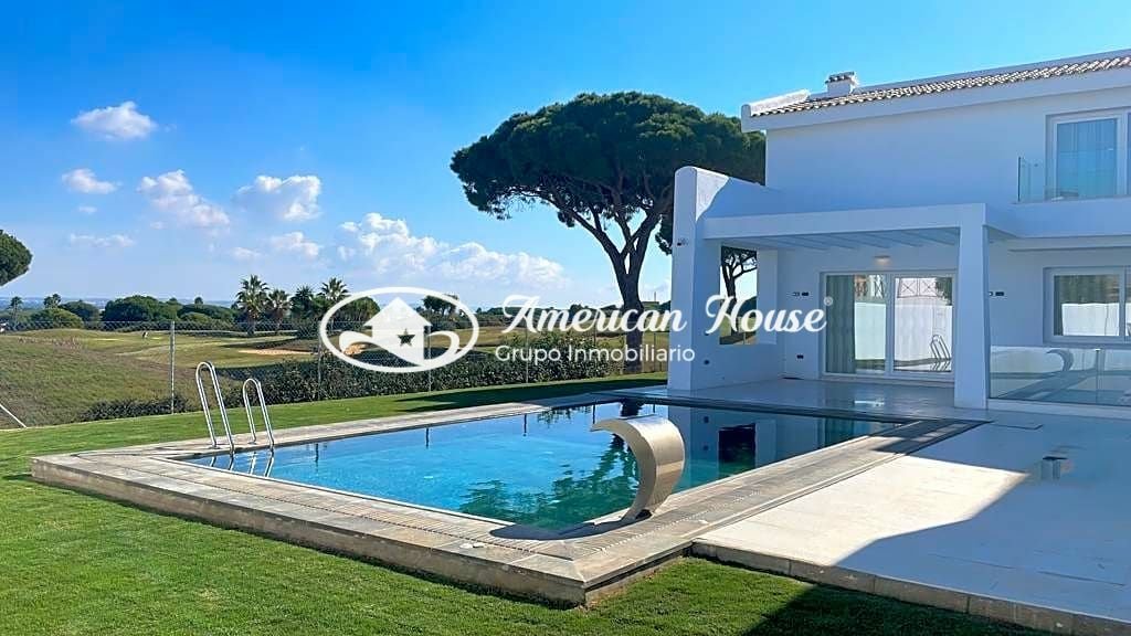 Chiclana De La Frontera Villa In Chiclana De La Frontera, Andalusia