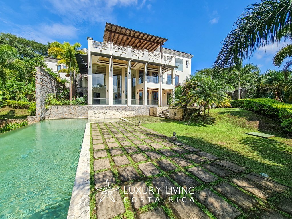 Estate in Santa Ana, San José Province, Costa Rica 1 - 11771504