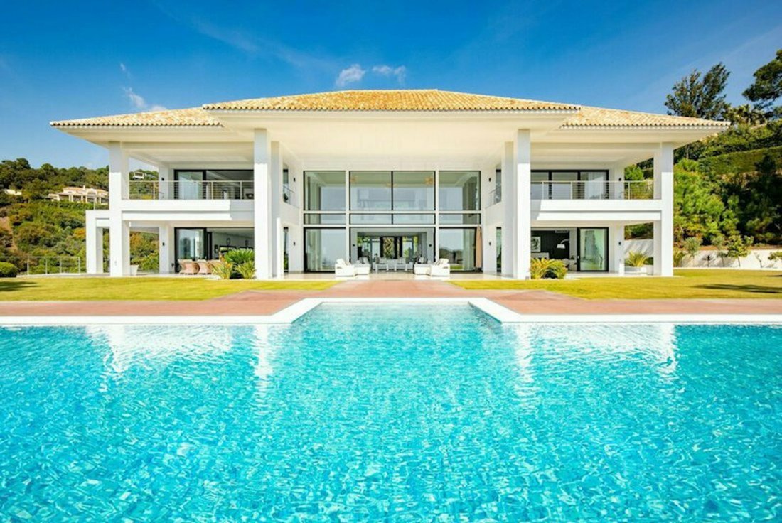 Villa in Marbella, Andalusia, Spain 1 - 11569805