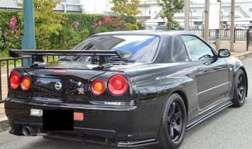 2001 Nissan Skyline GT-R V-Spec II 