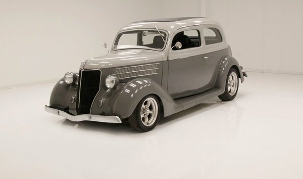 1936 Ford Tudor Sedan (11772465)