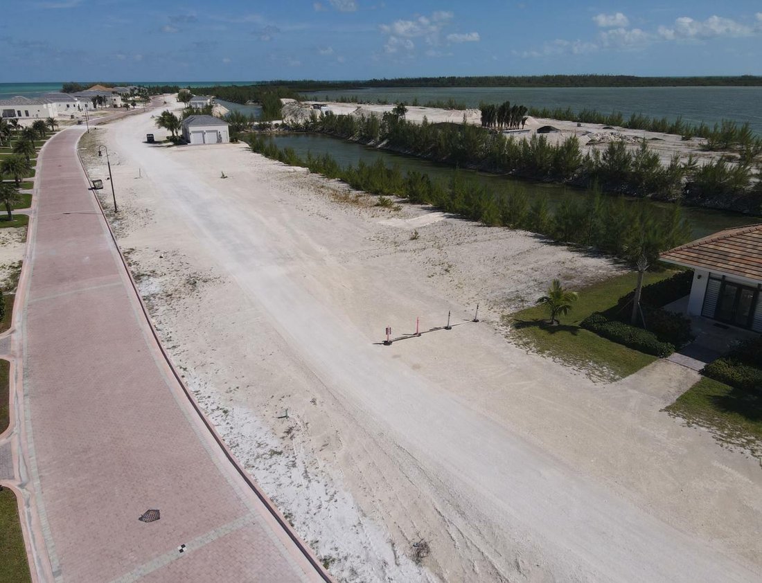 Land in Bailey Town, Bimini, The Bahamas 4 - 11774947