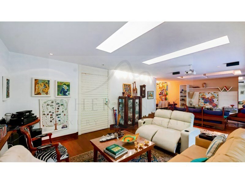 Apartment For Sale In Leblon In Rio De Janeiro, State Of Rio De Janeiro