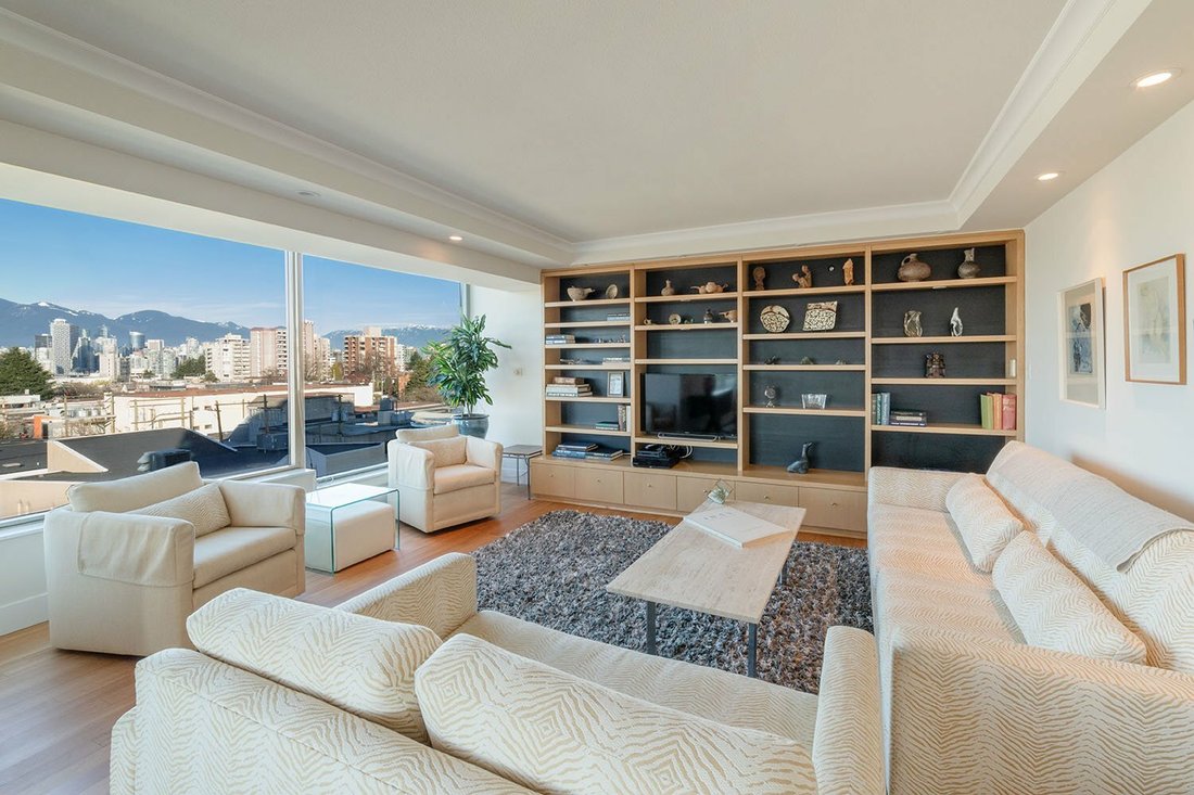 701 1550 West 15th Avenue In Vancouver, British Columbia, Canada For