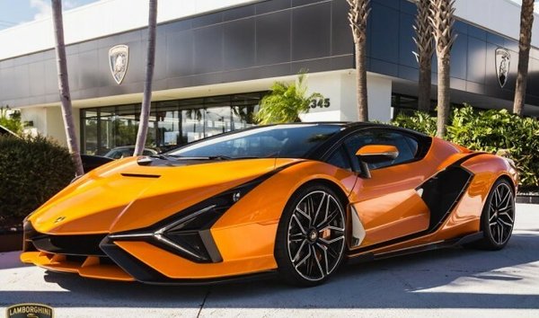 Lamborghini Sian (11776147)