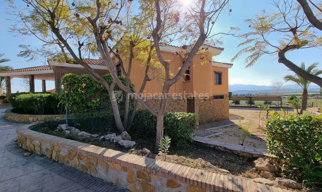 Villa Vera En Vera, Andalucía, España En Venta (11778730)