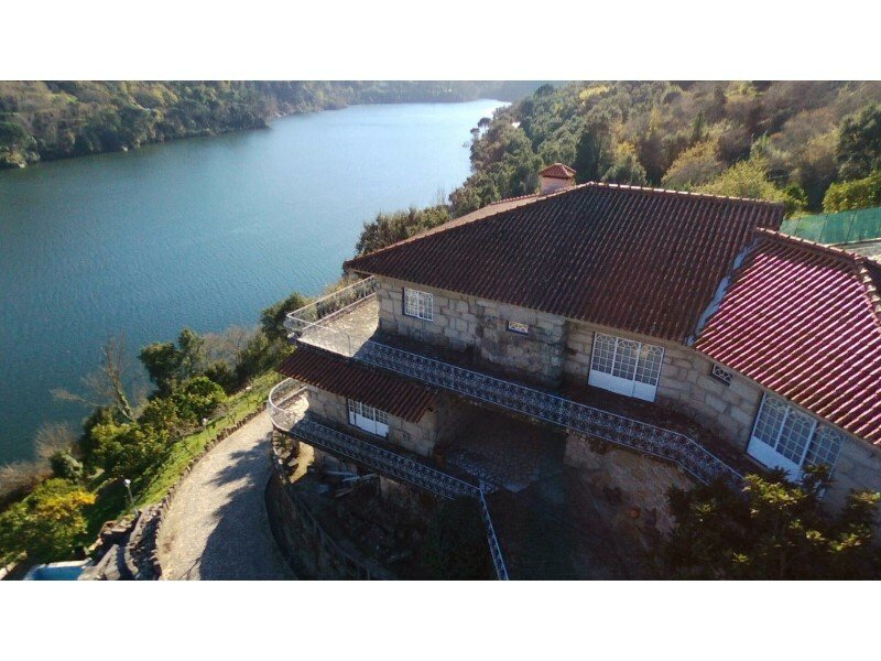 Rustic Villa With Stunning Views Over In Penha Longa Porto District