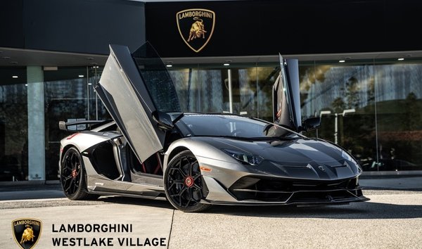 2020 Lamborghini Aventador SVJ (11675095)