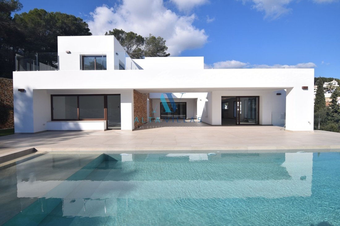 Villa in Moraira, Teulada, Valencian Community 1 - 11782755