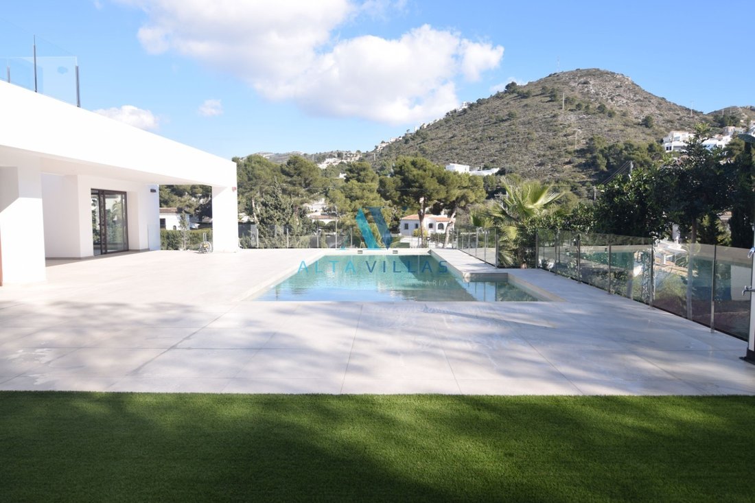 Villa in Moraira, Teulada, Valencian Community 2 - 11782755